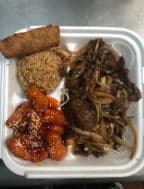 Best DS20. Mongolian Beef + Sesame Chicken Combination 蒙古牛 + 芝麻鸡组合 (Combo Plate) in Birmingham, AL