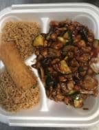 Best DS8. Kung Pao Chicken 宫保鸡 (Combo Plate) in Birmingham, AL